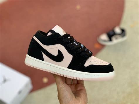 nike air jordans frauen|nike jordan 1 low.